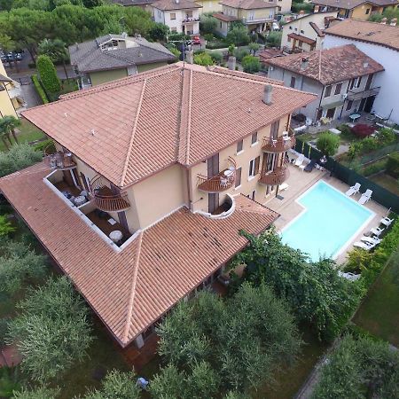 Hotel Chiara Sirmione Exterior foto