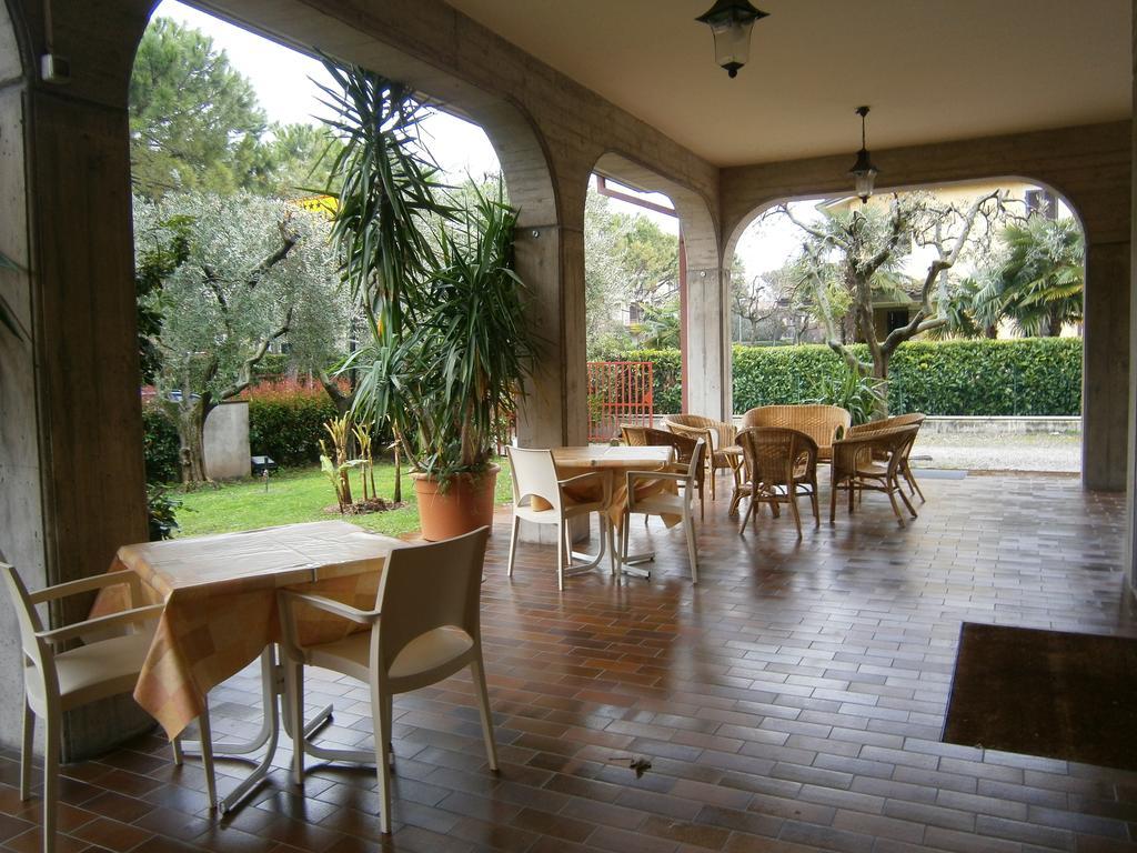 Hotel Chiara Sirmione Exterior foto