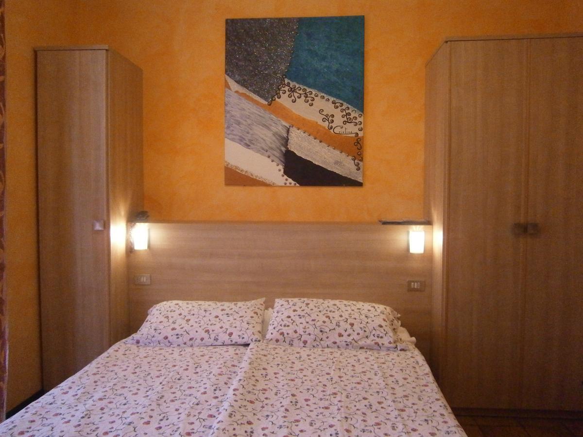 Hotel Chiara Sirmione Exterior foto